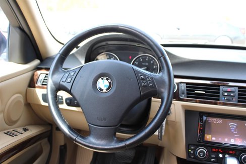 Used 2011 BMW 328i Sedan image 13