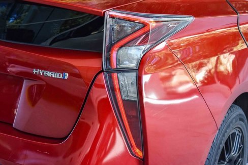 Used 2016 Toyota Prius Four image 7