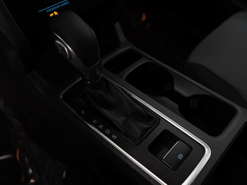 Used 2018 Ford Escape SE image 25