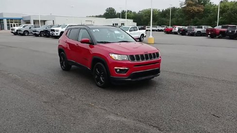 Used 2018 Jeep Compass Latitude w/ Popular Equipment Group image 2