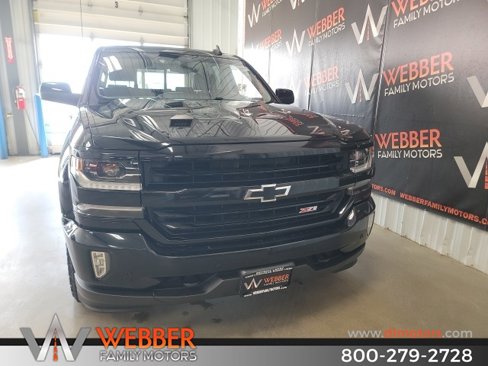Used 2018 Chevrolet Silverado 1500 LTZ Z71 w/ LTZ Plus Package image 3