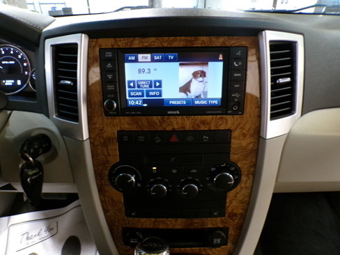 Used 2009 Jeep Grand Cherokee Limited image 17