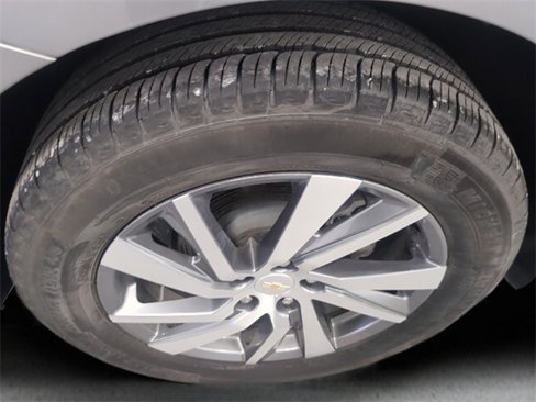 Used 2024 Chevrolet Equinox Premier image 28