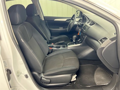 Used 2017 Nissan Sentra S image 20