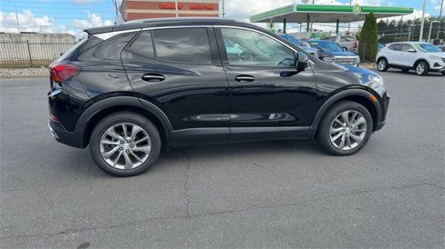 Used 2022 Buick Encore GX Essence w/ Advanced Technology Package image 9