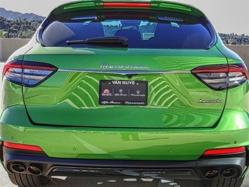 New 2023 Maserati Levante Modena image 24