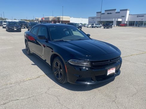 Used 2021 Dodge Charger SXT w/ Cold Weather Package image 8