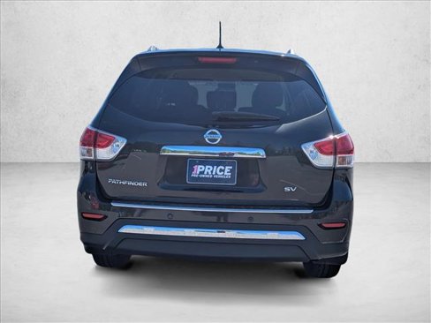 Used 2015 Nissan Pathfinder SV image 6