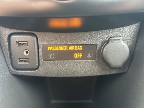 Used 2021 Chevrolet Trax LS image 14