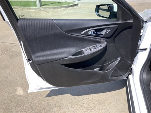Certified 2024 Chevrolet Malibu RS image 11