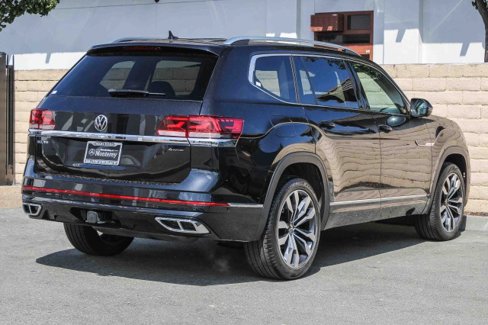 Used 2023 Volkswagen Atlas SEL Premium image 9