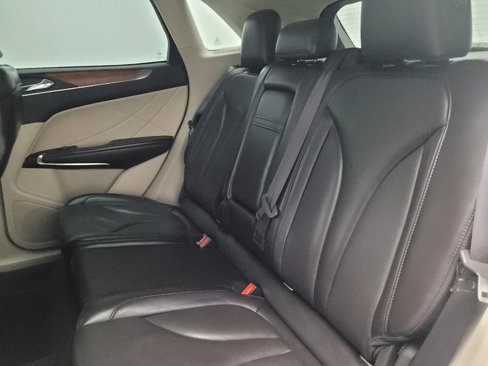 Used 2017 Lincoln MKC Select w/ Select Plus Package image 18