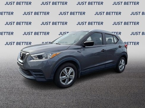 Used 2019 Nissan Kicks S image 3
