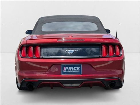 Used 2016 Ford Mustang Premium image 7