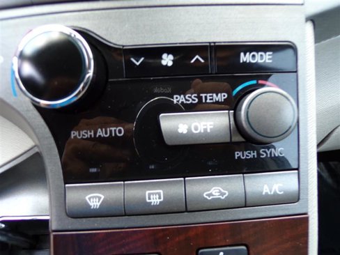 Used 2009 Toyota Venza Limited w/ Comfort Pkg image 36