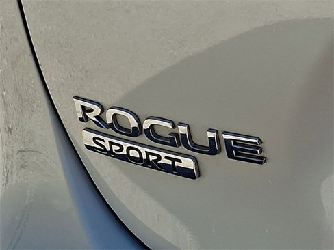 Certified 2022 Nissan Rogue Sport SL w/ Premium Package image 24