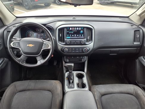 Used 2018 Chevrolet Colorado LT image 3