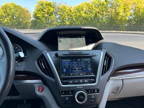 Used 2016 Acura MDX SH-AWD w/ Technology Package image 32