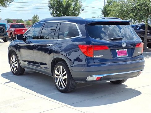 Used 2017 Honda Pilot Touring image 5