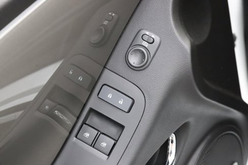 Used 2015 Chevrolet Camaro LT w/ RS Package image 13