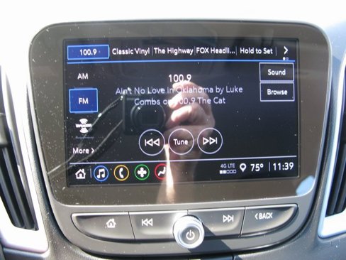 Used 2024 Chevrolet Malibu LT image 17
