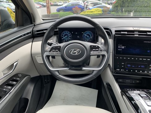 Used 2023 Hyundai Tucson Limited image 17