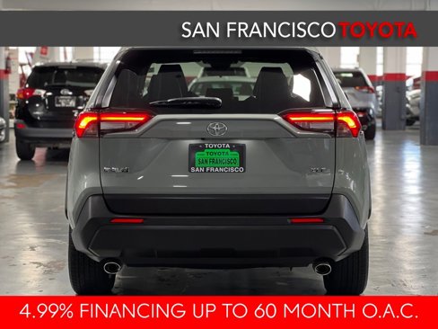 Certified 2021 Toyota RAV4 XLE Premium image 3