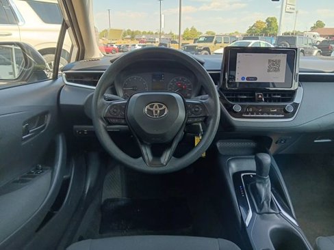 Used 2024 Toyota Corolla LE image 14