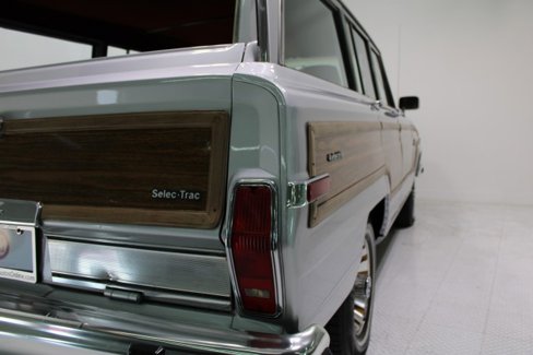 Used 1986 Jeep Grand Wagoneer image 38