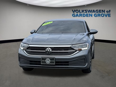 Used 2023 Volkswagen Jetta S image 4