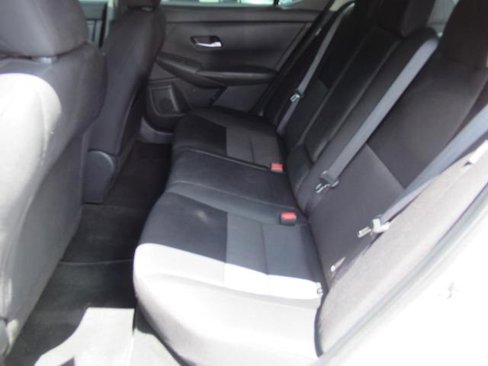 Used 2022 Nissan Sentra SV w/ Trunk Package image 29