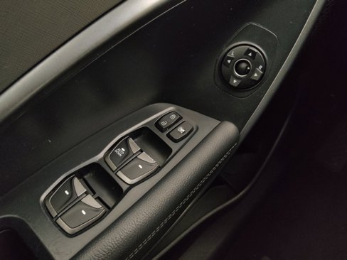 Used 2018 Hyundai Santa Fe Sport image 27
