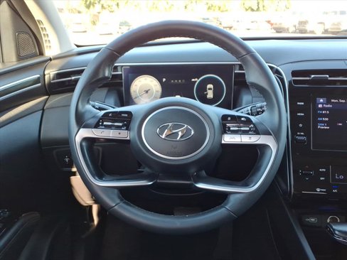 Used 2022 Hyundai Tucson SEL w/ Convenience + Premium Package image 16