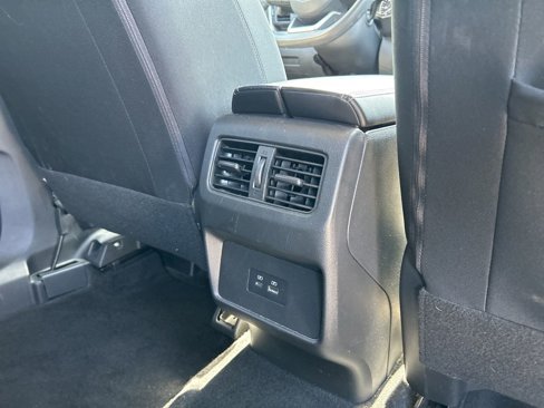 Used 2023 Nissan Rogue SV image 41