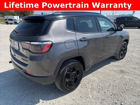 Used 2023 Jeep Compass Trailhawk image 6