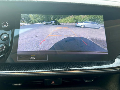 Used 2021 Buick Envision Essence image 24