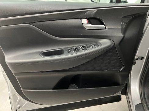 Used 2023 Hyundai Santa Fe SEL image 11