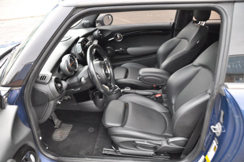Used 2014 MINI Cooper 2-Door Hardtop image 17