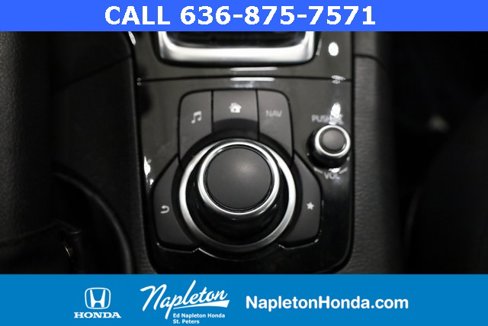 Used 2015 MAZDA MAZDA3 i Sport image 19