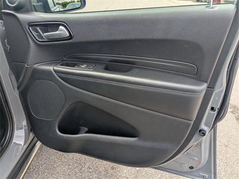 Used 2022 Dodge Durango SXT image 31