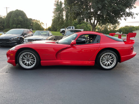 Used 2000 Dodge Viper GTS image 90