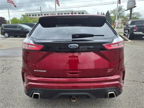 Used 2019 Ford Edge ST w/ Equipment Group 401A image 6