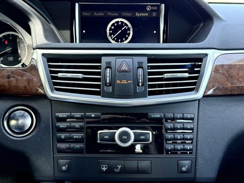 Used 2012 Mercedes-Benz E 350 4MATIC Sedan image 30