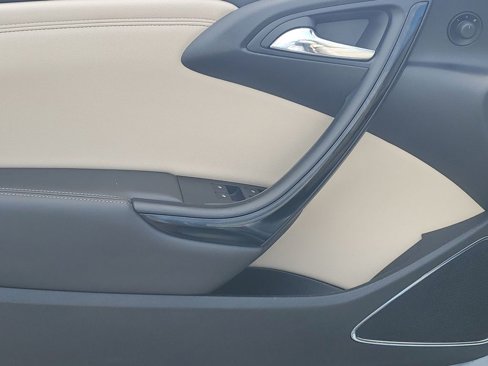 Used 2016 Buick Cascada Premium image 37