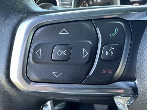 Used 2022 Jeep Wrangler Unlimited Sahara w/ Cold Weather Group image 15