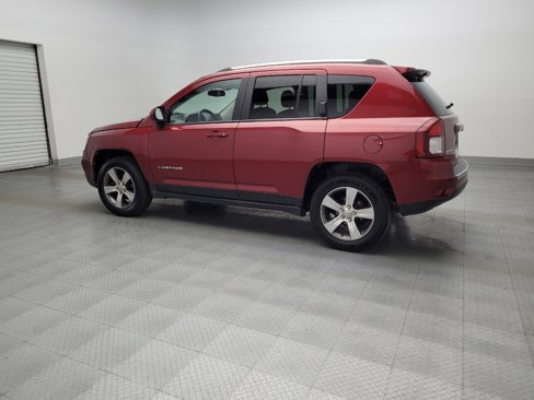 Used 2017 Jeep Compass High Altitude image 3