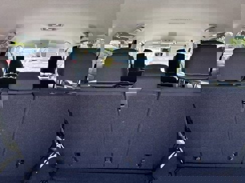 Certified 2024 Volkswagen Tiguan S image 7