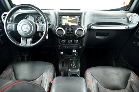 Used 2016 Jeep Wrangler Unlimited Sahara image 22