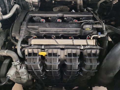 Used 2018 Dodge Journey SE w/ Blacktop Package image 30