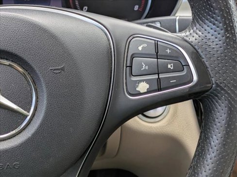 Used 2015 Mercedes-Benz C 300 Sedan image 10